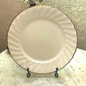 OLD GRECIAN FLUTE SALAD PLATE VINTAGE GLADSTONE MADE IN ENGLAND 8 1/4 INCH